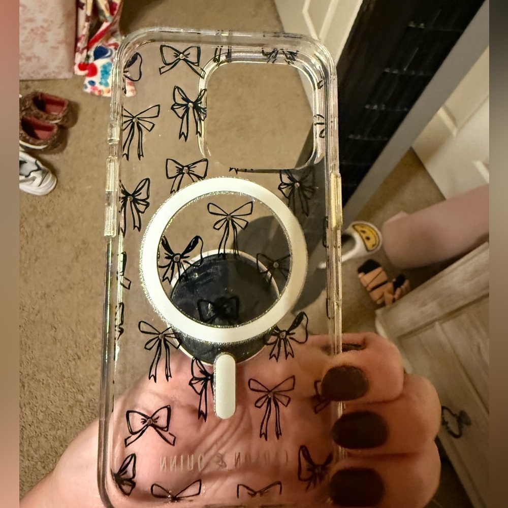 Bow Pattern Clear iPhone 16 Pro Case
